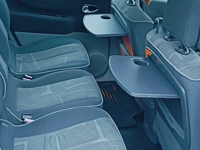 Черный Рено Сценик, объемом двигателя 1.6 л и пробегом 263 тыс. км за 4200 $, фото 15 на Automoto.ua