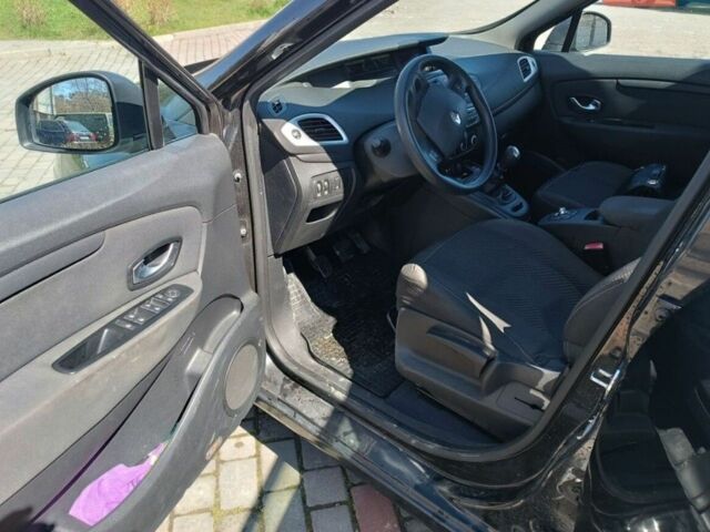 Черный Рено Сценик, объемом двигателя 1.5 л и пробегом 205 тыс. км за 5700 $, фото 5 на Automoto.ua