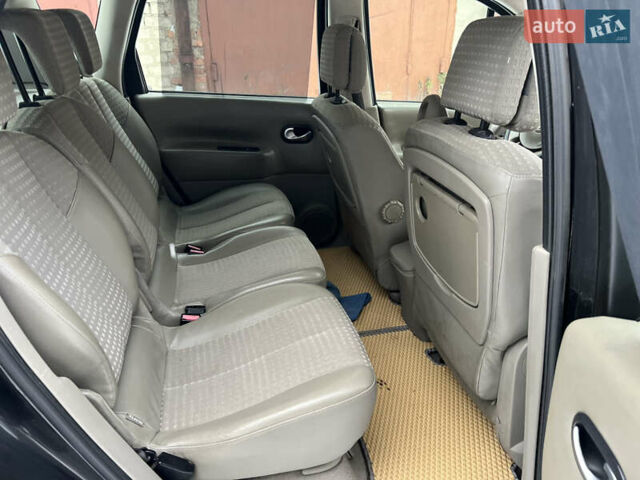 Чорний Рено Сценік, об'ємом двигуна 1.6 л та пробігом 170 тис. км за 4200 $, фото 9 на Automoto.ua