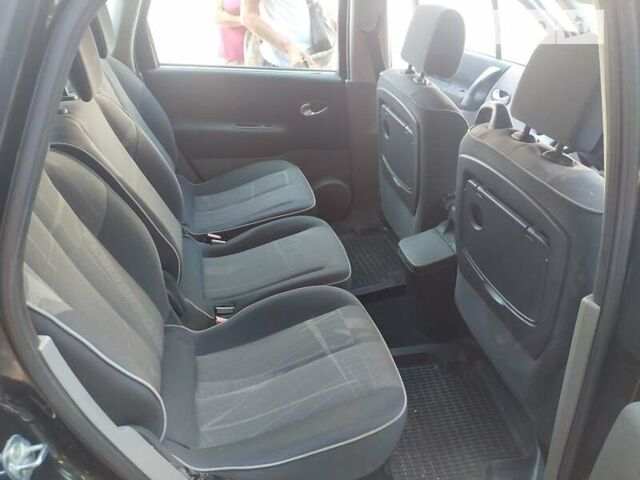 Чорний Рено Сценік, об'ємом двигуна 1.6 л та пробігом 150 тис. км за 4999 $, фото 8 на Automoto.ua