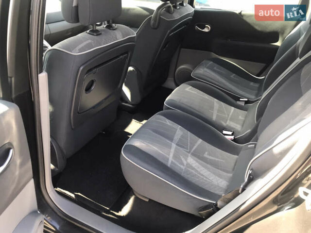 Черный Рено Сценик, объемом двигателя 1.6 л и пробегом 168 тыс. км за 4499 $, фото 15 на Automoto.ua