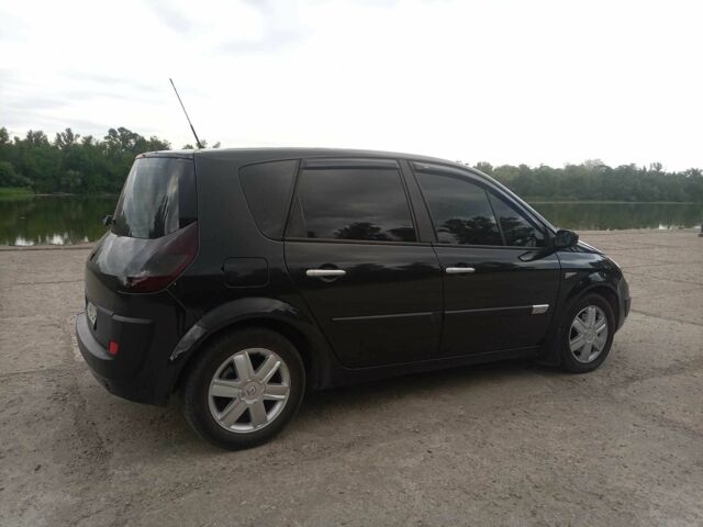 Черный Рено Сценик, объемом двигателя 2 л и пробегом 360 тыс. км за 4500 $, фото 2 на Automoto.ua