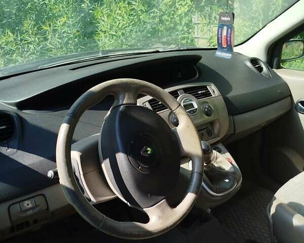 Чорний Рено Сценік, об'ємом двигуна 1.89 л та пробігом 147 тис. км за 3000 $, фото 2 на Automoto.ua