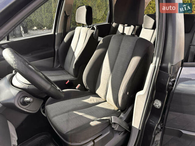 Чорний Рено Сценік, об'ємом двигуна 1.6 л та пробігом 276 тис. км за 3600 $, фото 7 на Automoto.ua