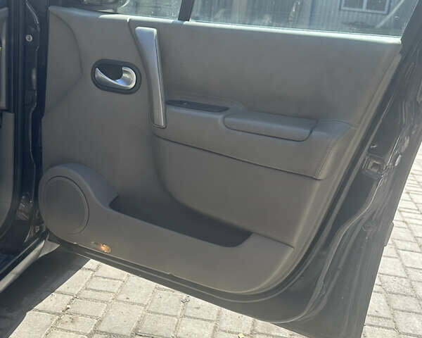 Черный Рено Сценик, объемом двигателя 1.89 л и пробегом 280 тыс. км за 3300 $, фото 12 на Automoto.ua