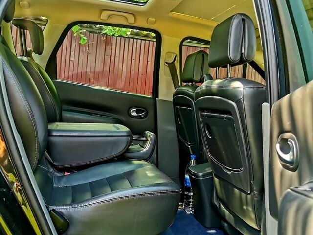 Черный Рено Сценик, объемом двигателя 1.6 л и пробегом 170 тыс. км за 4700 $, фото 3 на Automoto.ua