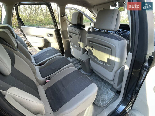 Чорний Рено Сценік, об'ємом двигуна 1.6 л та пробігом 295 тис. км за 3699 $, фото 16 на Automoto.ua