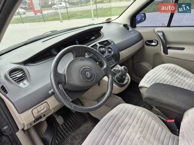 Черный Рено Сценик, объемом двигателя 1.6 л и пробегом 211 тыс. км за 4900 $, фото 5 на Automoto.ua