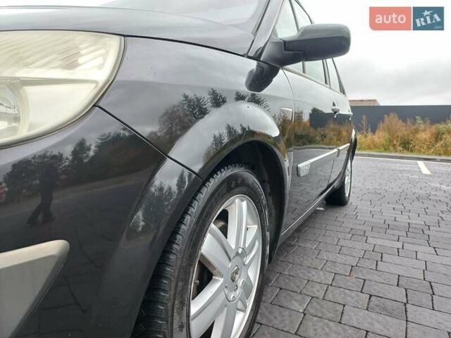 Черный Рено Сценик, объемом двигателя 1.6 л и пробегом 310 тыс. км за 3599 $, фото 23 на Automoto.ua