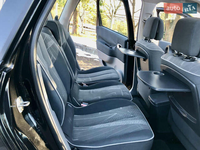 Чорний Рено Сценік, об'ємом двигуна 1.6 л та пробігом 230 тис. км за 4550 $, фото 15 на Automoto.ua