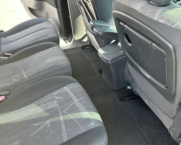 Черный Рено Сценик, объемом двигателя 2 л и пробегом 189 тыс. км за 4700 $, фото 34 на Automoto.ua