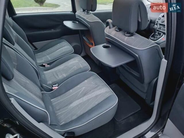 Чорний Рено Сценік, об'ємом двигуна 1.6 л та пробігом 240 тис. км за 4700 $, фото 8 на Automoto.ua