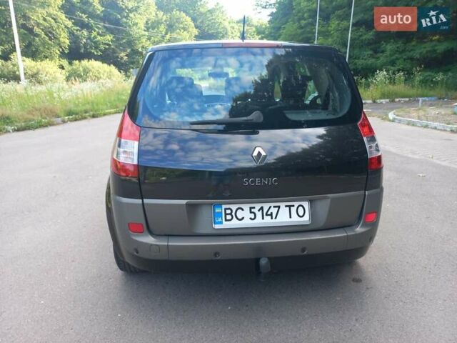 Черный Рено Сценик, объемом двигателя 1.6 л и пробегом 300 тыс. км за 4444 $, фото 15 на Automoto.ua