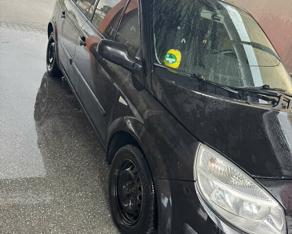 Черный Рено Сценик, объемом двигателя 1.6 л и пробегом 303 тыс. км за 4500 $, фото 1 на Automoto.ua