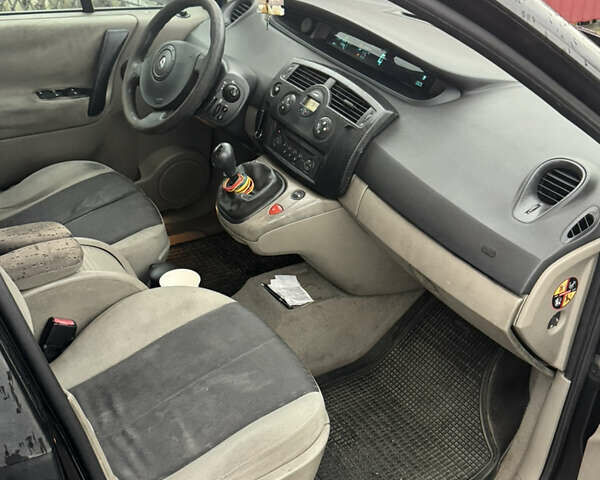 Черный Рено Сценик, объемом двигателя 1.46 л и пробегом 380 тыс. км за 3000 $, фото 12 на Automoto.ua