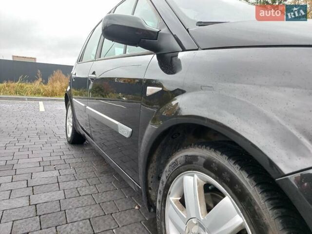 Черный Рено Сценик, объемом двигателя 1.6 л и пробегом 310 тыс. км за 3599 $, фото 22 на Automoto.ua