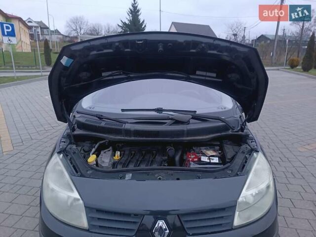 Чорний Рено Сценік, об'ємом двигуна 1.6 л та пробігом 240 тис. км за 4700 $, фото 18 на Automoto.ua