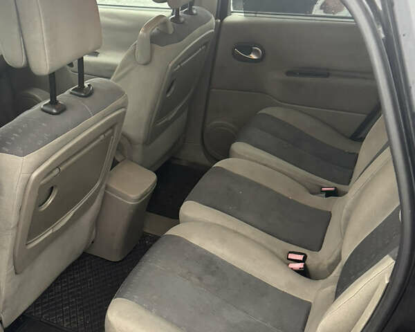 Черный Рено Сценик, объемом двигателя 1.46 л и пробегом 380 тыс. км за 3000 $, фото 10 на Automoto.ua