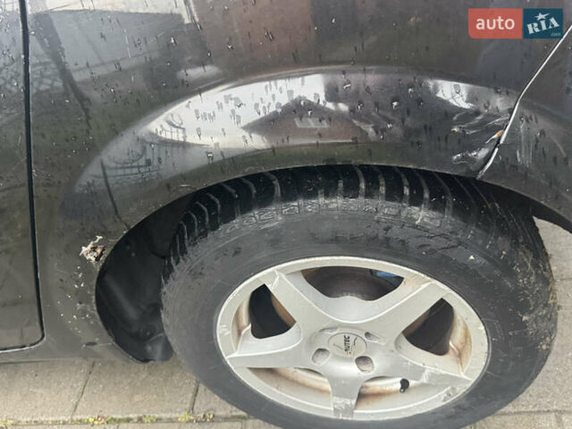 Черный Рено Сценик, объемом двигателя 1.46 л и пробегом 380 тыс. км за 3000 $, фото 7 на Automoto.ua