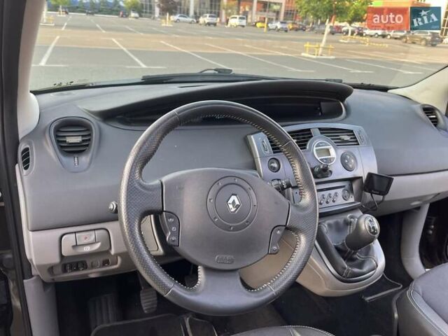 Черный Рено Сценик, объемом двигателя 1.6 л и пробегом 230 тыс. км за 5200 $, фото 15 на Automoto.ua