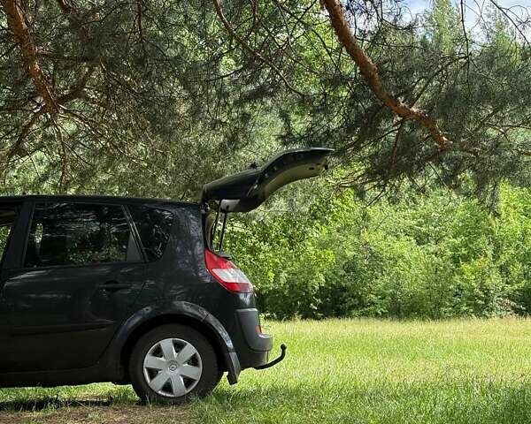 Черный Рено Сценик, объемом двигателя 1.46 л и пробегом 256 тыс. км за 4500 $, фото 1 на Automoto.ua