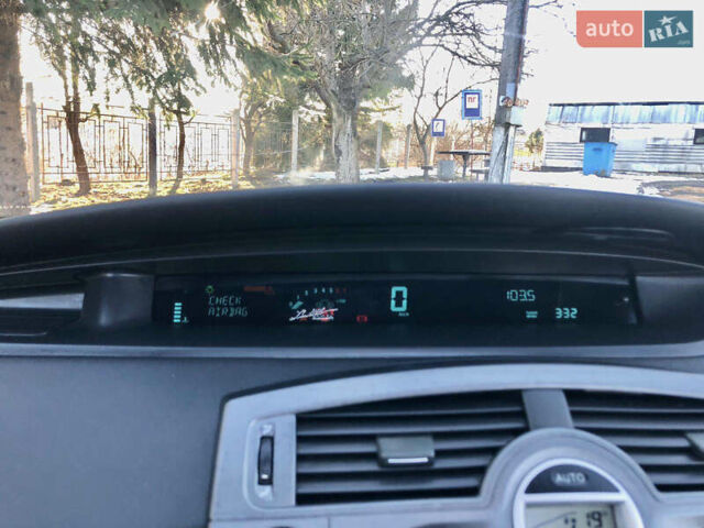 Чорний Рено Сценік, об'ємом двигуна 1.6 л та пробігом 230 тис. км за 4550 $, фото 40 на Automoto.ua