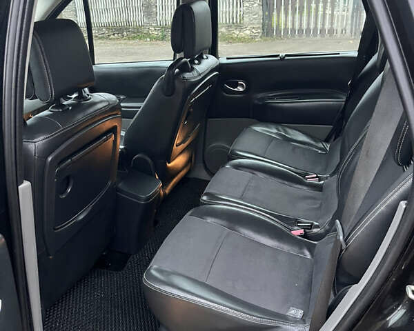 Черный Рено Сценик, объемом двигателя 1.6 л и пробегом 250 тыс. км за 4100 $, фото 16 на Automoto.ua