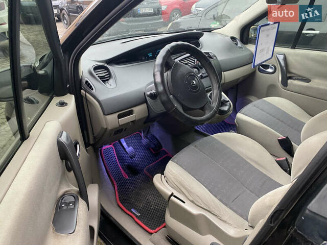Черный Рено Сценик, объемом двигателя 1.6 л и пробегом 317 тыс. км за 3800 $, фото 6 на Automoto.ua