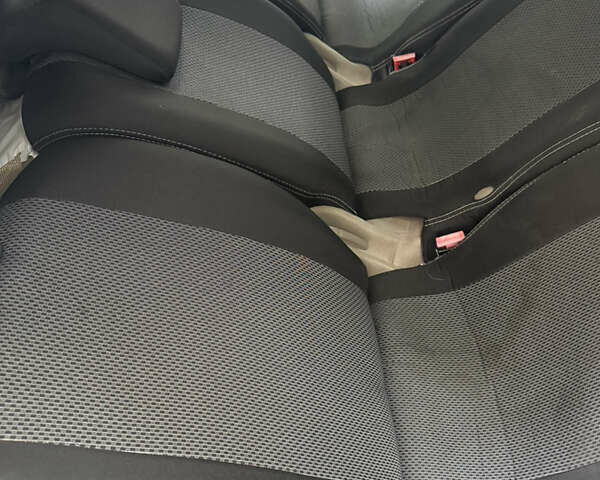 Черный Рено Сценик, объемом двигателя 1.6 л и пробегом 303 тыс. км за 4500 $, фото 11 на Automoto.ua