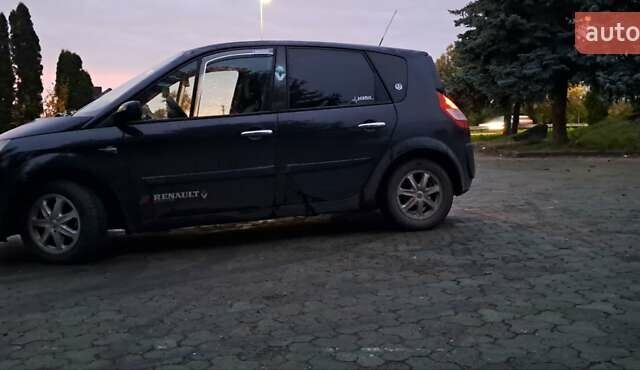 Черный Рено Сценик, объемом двигателя 1.6 л и пробегом 250 тыс. км за 3900 $, фото 7 на Automoto.ua