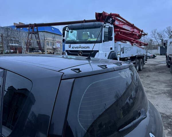 Черный Рено Сценик, объемом двигателя 1.99 л и пробегом 310 тыс. км за 4600 $, фото 12 на Automoto.ua