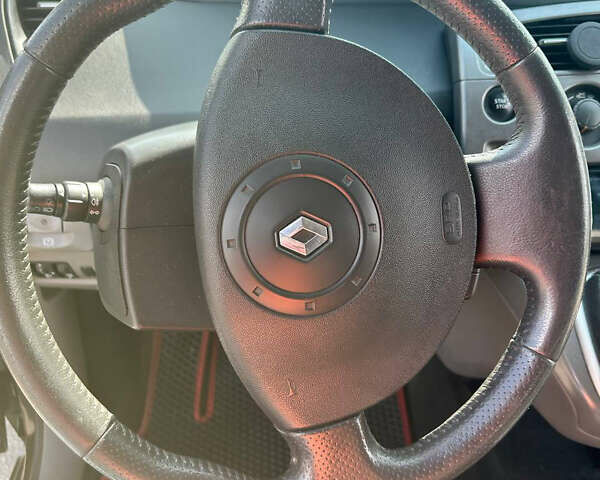 Черный Рено Сценик, объемом двигателя 2 л и пробегом 189 тыс. км за 4700 $, фото 28 на Automoto.ua