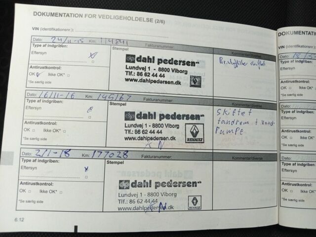 Чорний Рено Сценік, об'ємом двигуна 2 л та пробігом 240 тис. км за 5300 $, фото 19 на Automoto.ua