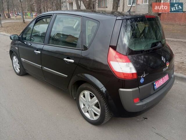 Черный Рено Сценик, объемом двигателя 1.6 л и пробегом 194 тыс. км за 5350 $, фото 4 на Automoto.ua