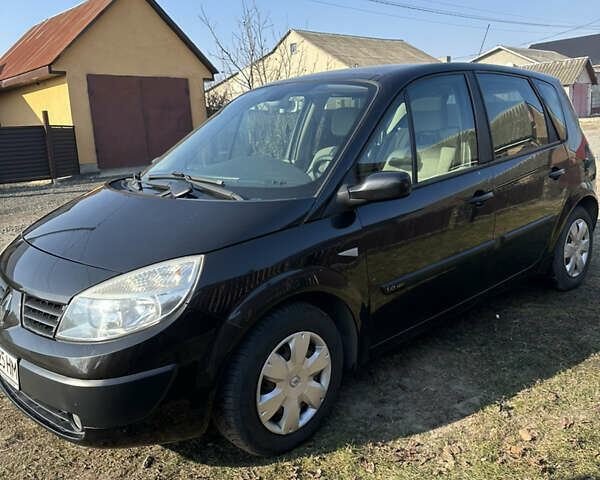 Черный Рено Сценик, объемом двигателя 1.6 л и пробегом 205 тыс. км за 4600 $, фото 13 на Automoto.ua
