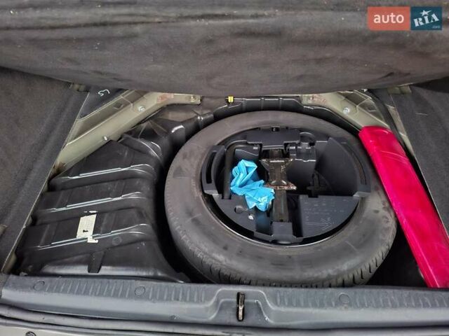 Чорний Рено Сценік, об'ємом двигуна 1.9 л та пробігом 273 тис. км за 5500 $, фото 12 на Automoto.ua