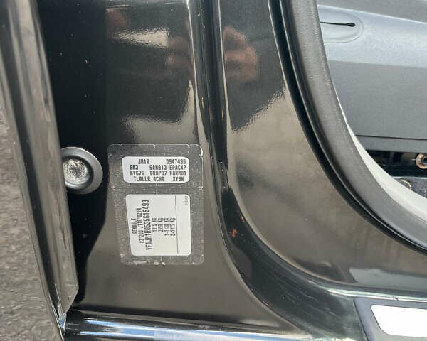 Черный Рено Сценик, объемом двигателя 1.6 л и пробегом 192 тыс. км за 5300 $, фото 25 на Automoto.ua
