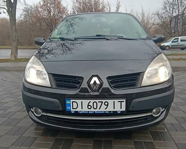 Черный Рено Сценик, объемом двигателя 2 л и пробегом 272 тыс. км за 5900 $, фото 12 на Automoto.ua