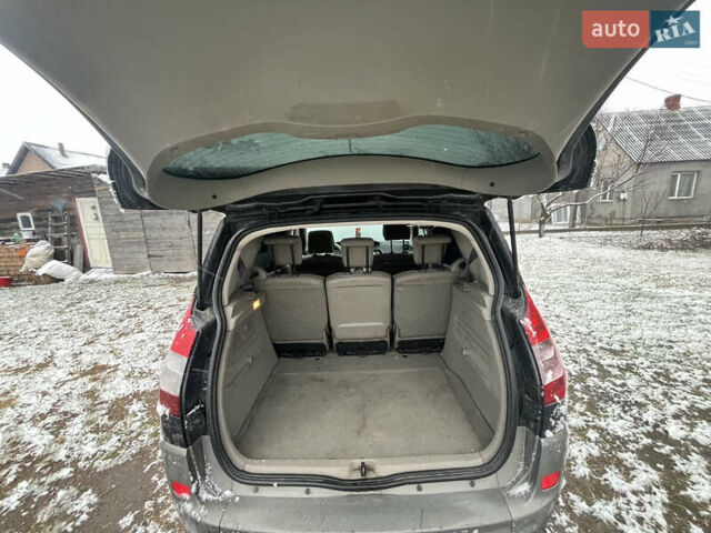 Чорний Рено Сценік, об'ємом двигуна 2 л та пробігом 233 тис. км за 5800 $, фото 2 на Automoto.ua