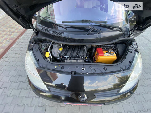 Черный Рено Сценик, объемом двигателя 2 л и пробегом 220 тыс. км за 5450 $, фото 14 на Automoto.ua