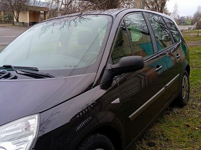 Черный Рено Сценик, объемом двигателя 2 л и пробегом 258 тыс. км за 4650 $, фото 9 на Automoto.ua