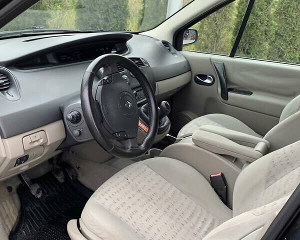 Черный Рено Сценик, объемом двигателя 1.6 л и пробегом 253 тыс. км за 4700 $, фото 13 на Automoto.ua