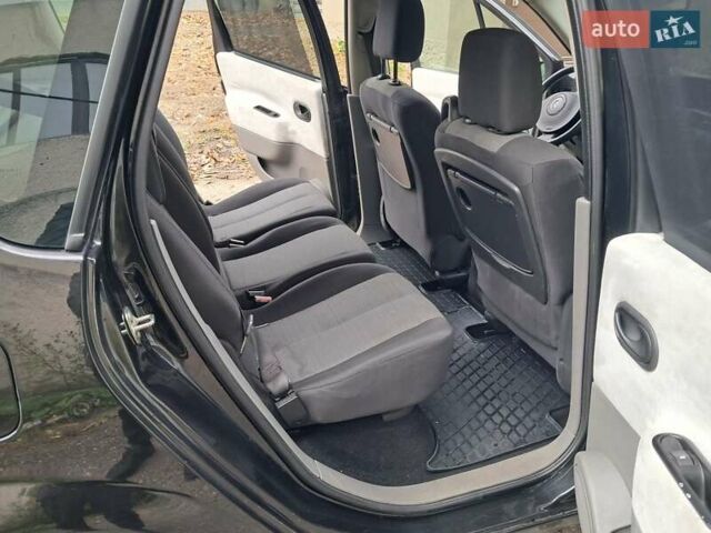 Чорний Рено Сценік, об'ємом двигуна 1.6 л та пробігом 264 тис. км за 4350 $, фото 17 на Automoto.ua