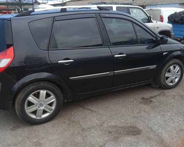 Черный Рено Сценик, объемом двигателя 2 л и пробегом 244 тыс. км за 5099 $, фото 2 на Automoto.ua