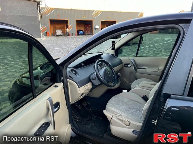 Черный Рено Сценик, объемом двигателя 1.6 л и пробегом 230 тыс. км за 4250 $, фото 8 на Automoto.ua