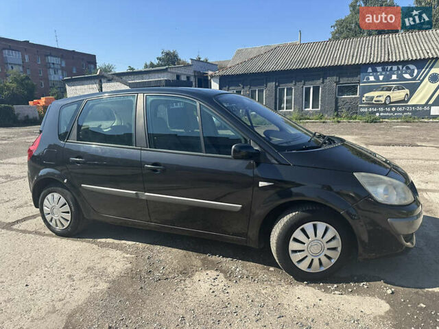 Черный Рено Сценик, объемом двигателя 1.6 л и пробегом 272 тыс. км за 4499 $, фото 5 на Automoto.ua