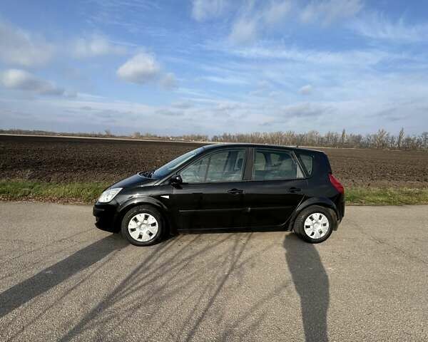 Черный Рено Сценик, объемом двигателя 1.6 л и пробегом 187 тыс. км за 6000 $, фото 7 на Automoto.ua