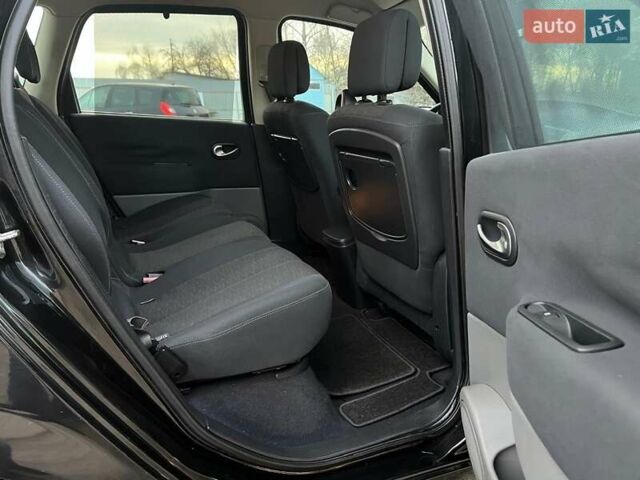 Черный Рено Сценик, объемом двигателя 1.6 л и пробегом 162 тыс. км за 5800 $, фото 25 на Automoto.ua