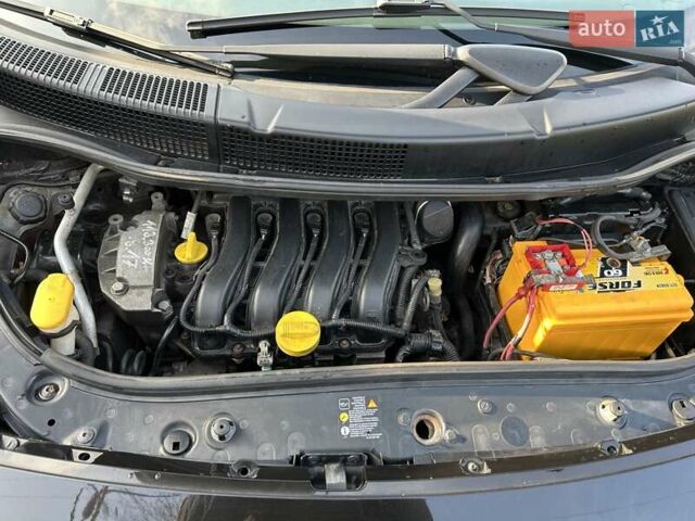 Черный Рено Сценик, объемом двигателя 1.6 л и пробегом 187 тыс. км за 6000 $, фото 42 на Automoto.ua