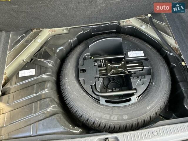 Черный Рено Сценик, объемом двигателя 1.6 л и пробегом 187 тыс. км за 6000 $, фото 36 на Automoto.ua